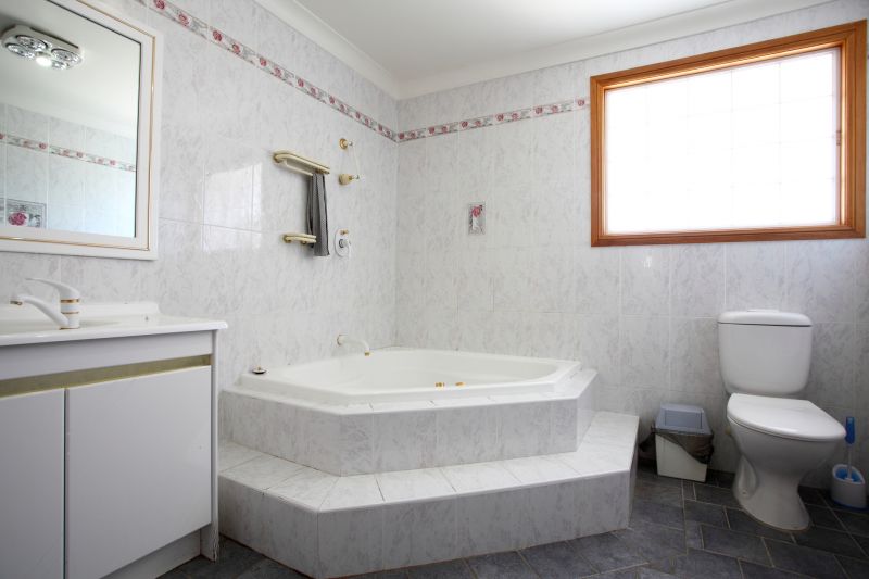 Top Bathtub Installation Companies in Aldie, VA